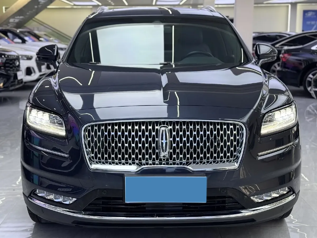 2021 Lincoln Nautilus 2.7T 322HP V6 8AT,autocango,china used car exporter,china ev exporter,chinese used car exporter,chinese used ev exporter
