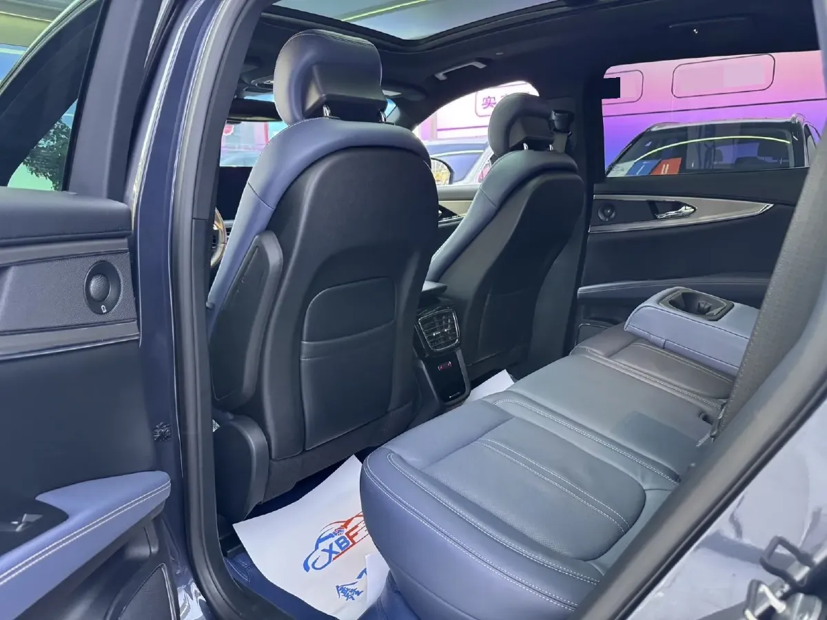 2021 Lincoln Nautilus 2.7T 322HP V6 8AT,autocango,china used car exporter,china ev exporter,chinese used car exporter,chinese used ev exporter