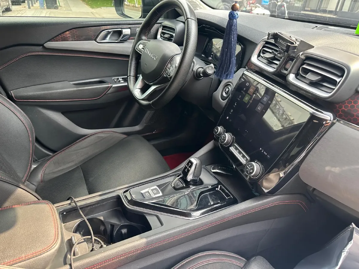 2019 LYNK&CO 02 2.0T 190HP L4 6AT,autocango,china used car exporter,china ev exporter,chinese used car exporter,chinese used ev exporter