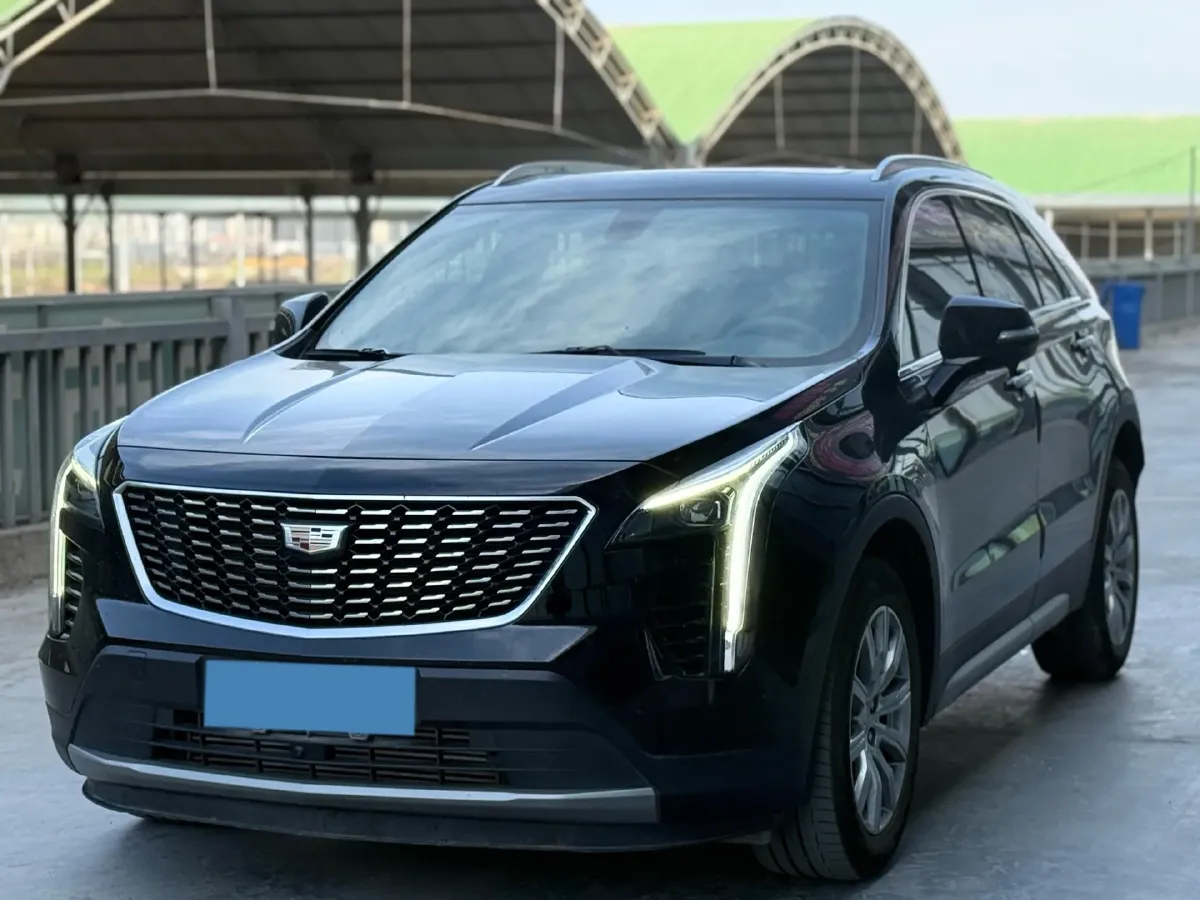 2021 Cadillac XT4 2.0T 237HP L4 9AT,autocango,china used car exporter,china ev exporter,chinese used car exporter,chinese used ev exporter