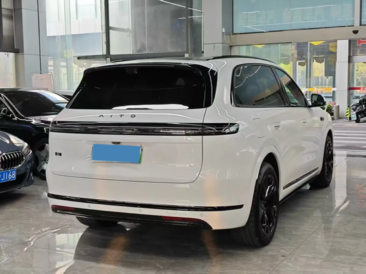 2026 AITO AITO M7 REEV 160HP REEV,autocango,china used car exporter,china ev exporter,chinese used car exporter,chinese used ev exporter