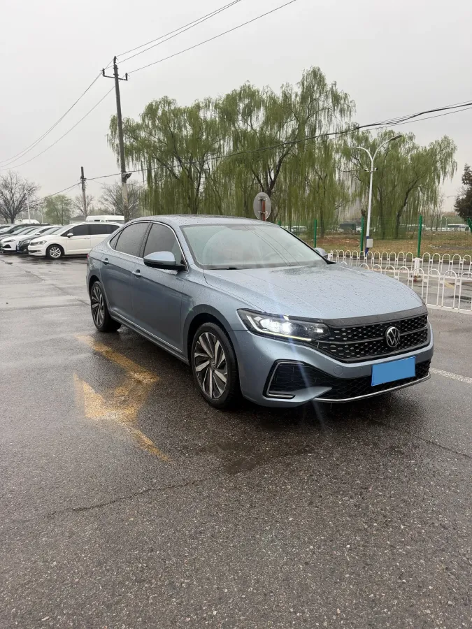 2022 Skoda Kodiak GT 2.0T 186HP L4 7DCT,autocango,china used car exporter,china ev exporter,chinese used car exporter,chinese used ev exporter