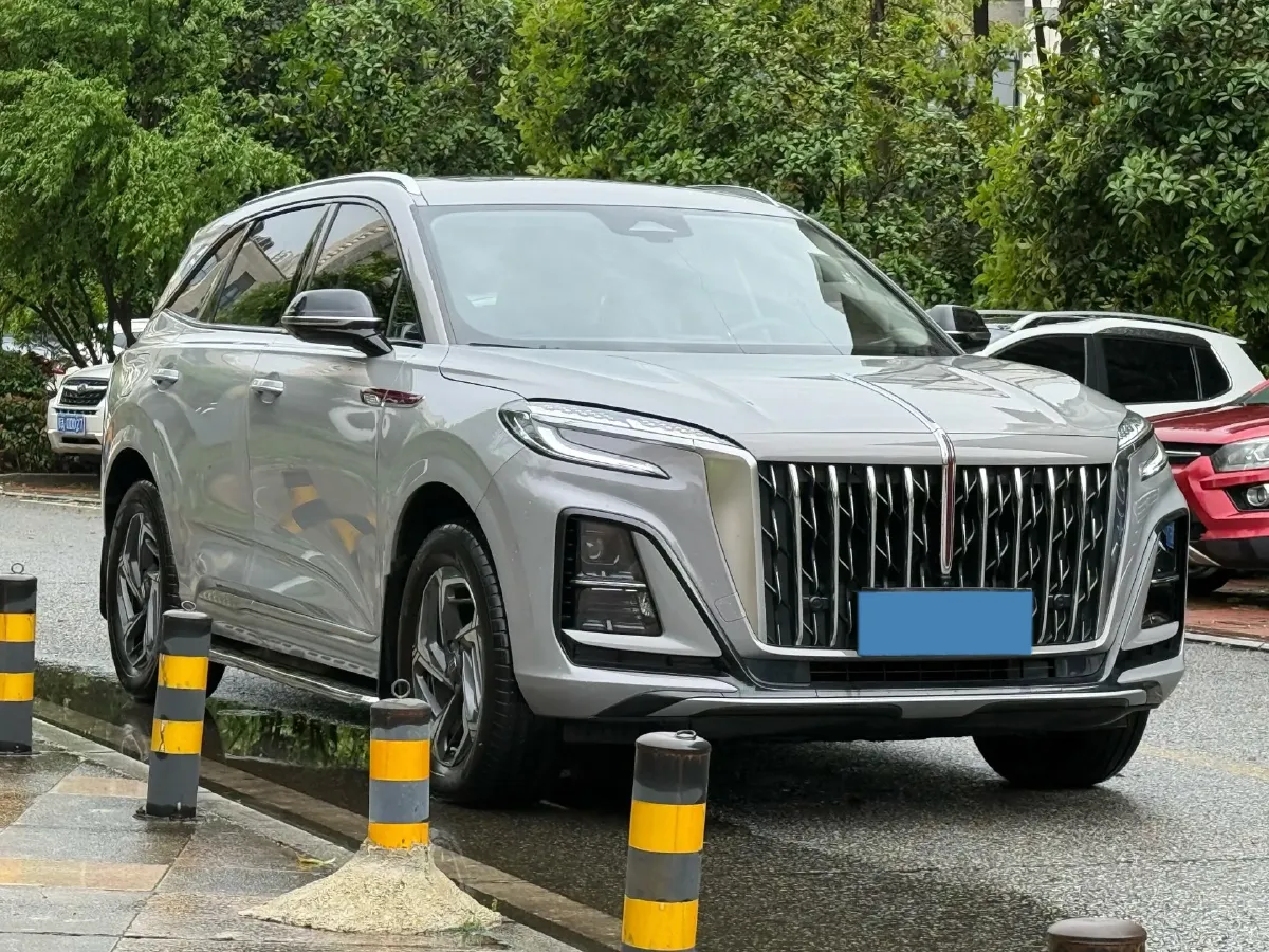 2024 HongQi HS3 1.5T 169HP L4 7DCT,autocango,china used car exporter,china ev exporter,chinese used car exporter,chinese used ev exporter