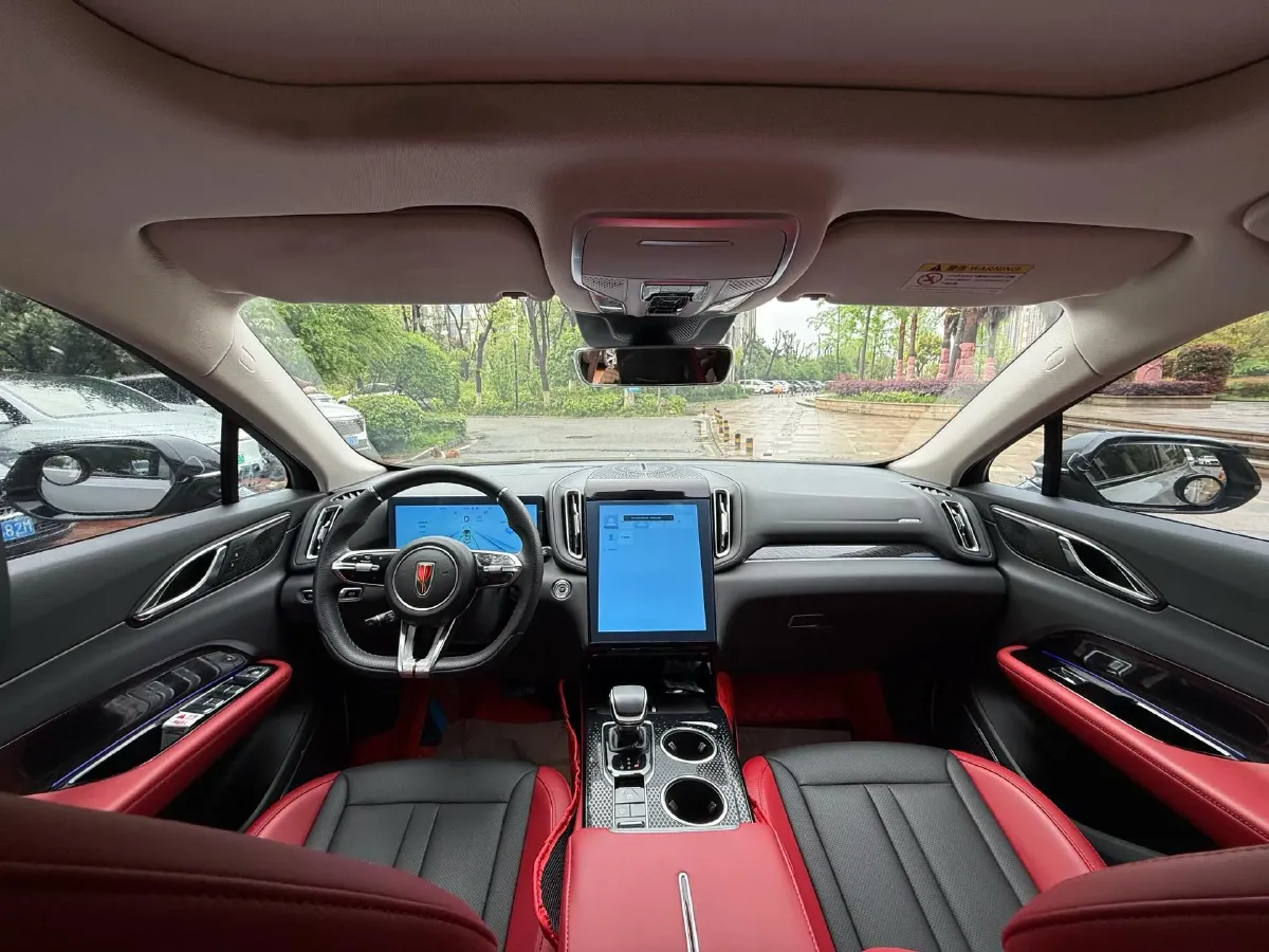 2024 HongQi HS3 1.5T 169HP L4 7DCT,autocango,china used car exporter,china ev exporter,chinese used car exporter,chinese used ev exporter