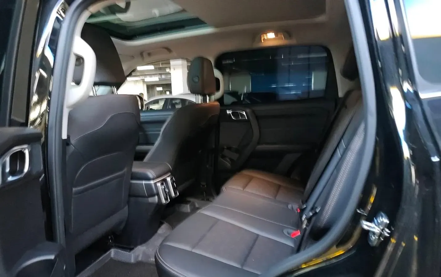 2024 Haval Dargo 1.5T 184HP L4 7DCT,autocango,china used car exporter,china ev exporter,chinese used car exporter,chinese used ev exporter