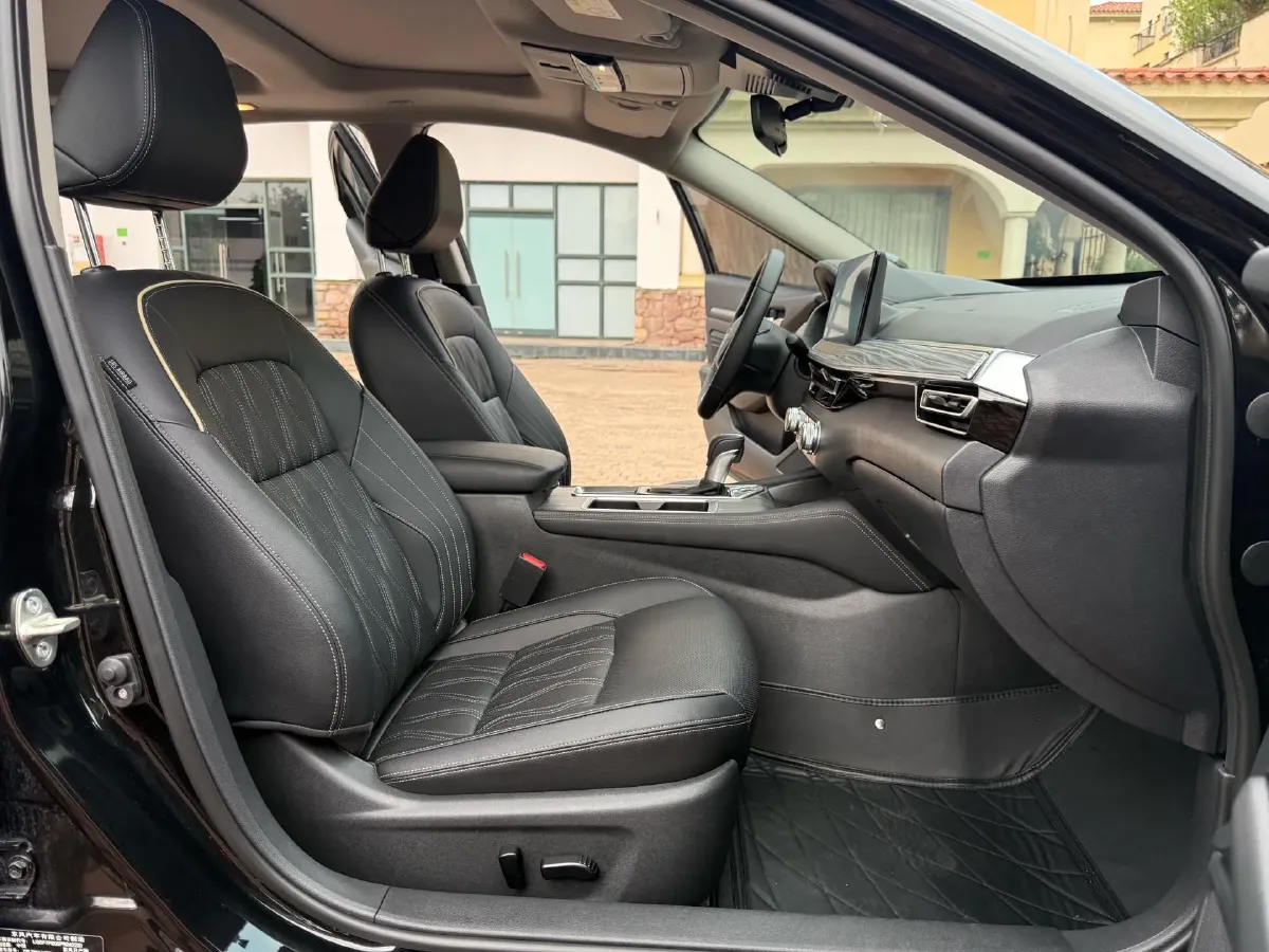 2022 Nissan Teana 2.0T 243HP L4 CVT,autocango,china used car exporter,china ev exporter,chinese used car exporter,chinese used ev exporter