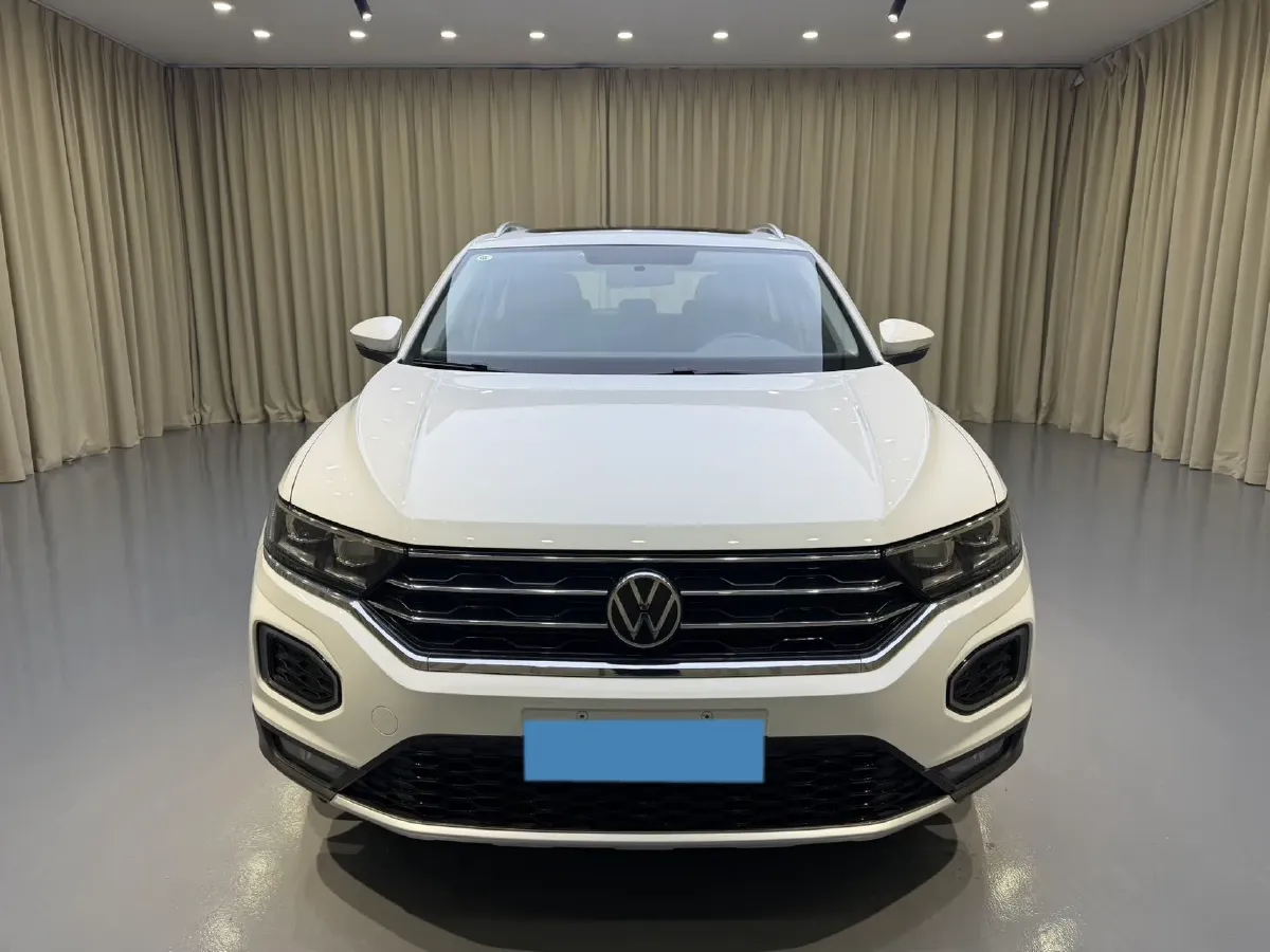 2022 Volkswagen T-Roc 1.4T 150HP L4 7DCT,autocango,china used car exporter,china ev exporter,chinese used car exporter,chinese used ev exporter
