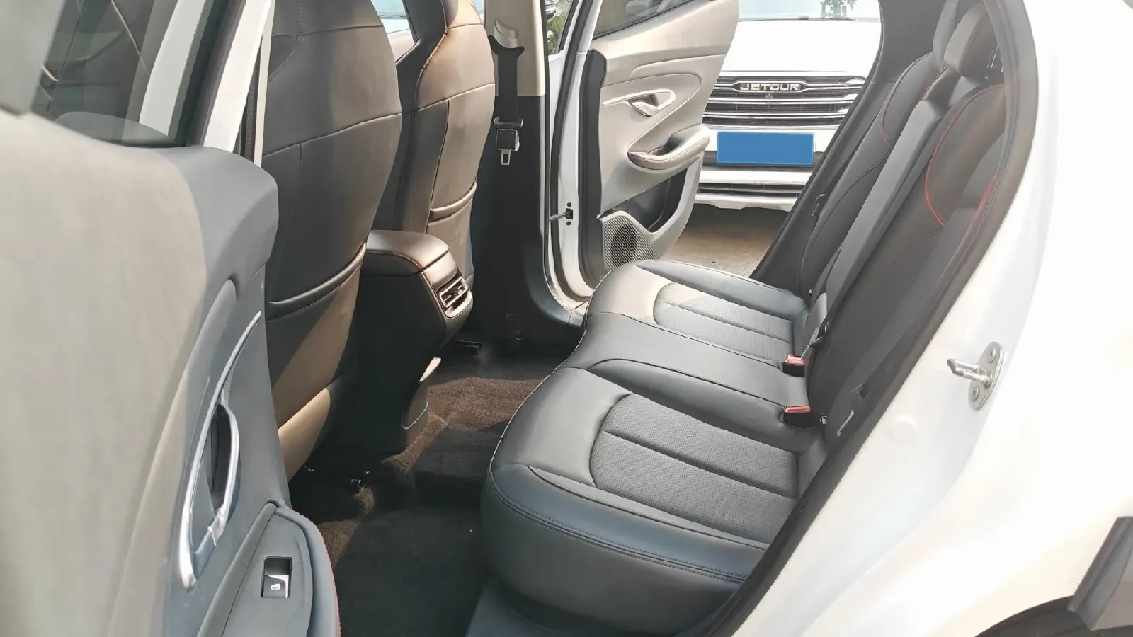 2020 ChangAn UNI-T 1.5T 180HP L4 7DCT,autocango,china used car exporter,china ev exporter,chinese used car exporter,chinese used ev exporter