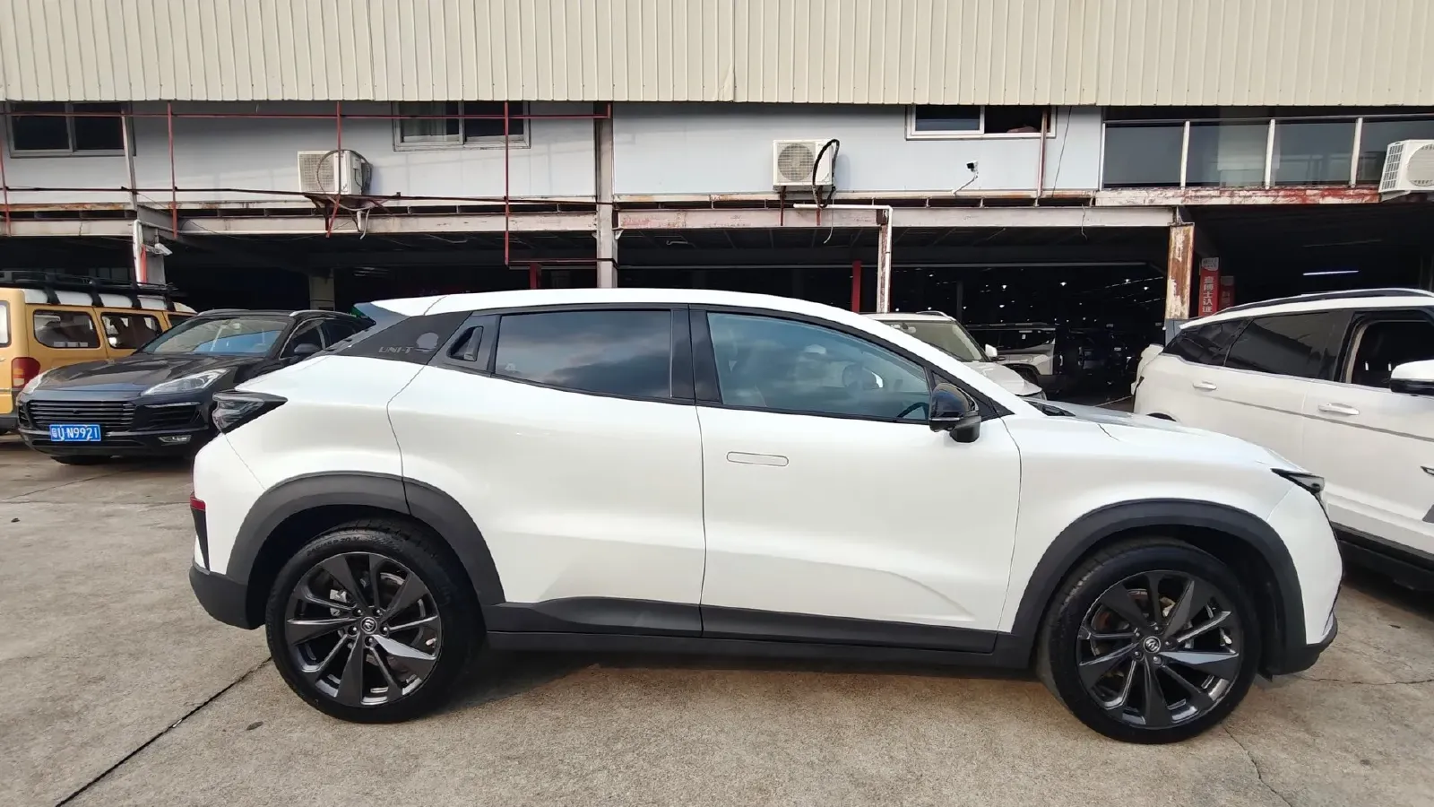 2020 ChangAn UNI-T 1.5T 180HP L4 7DCT,autocango,china used car exporter,china ev exporter,chinese used car exporter,chinese used ev exporter