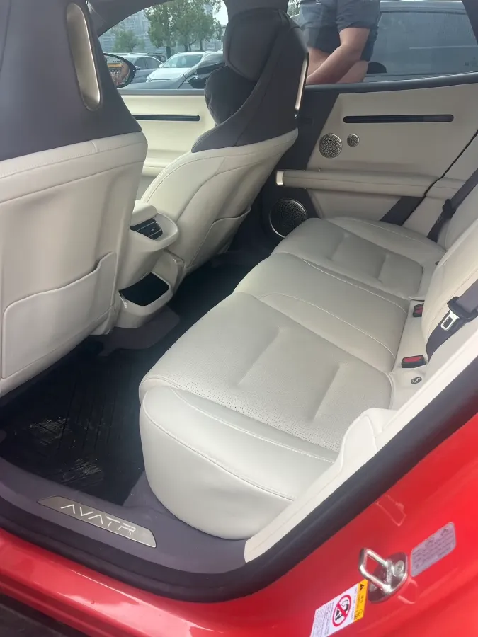 2025 Avatr 06 REEV 156HP REEV,autocango,china used car exporter,china ev exporter,chinese used car exporter,chinese used ev exporter