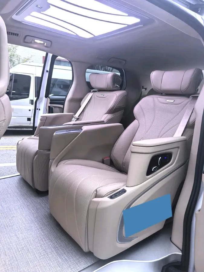 2025 Buick GL8 2.0T 237HP L4 9AT,autocango,china used car exporter,china ev exporter,chinese used car exporter,chinese used ev exporter