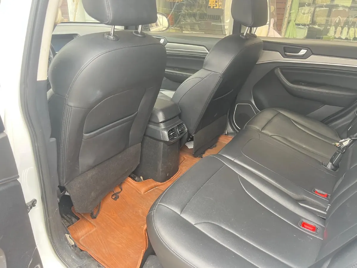 2018 Haval H6 1.5T 150HP L4 7DCT,autocango,china used car exporter,china ev exporter,chinese used car exporter,chinese used ev exporter