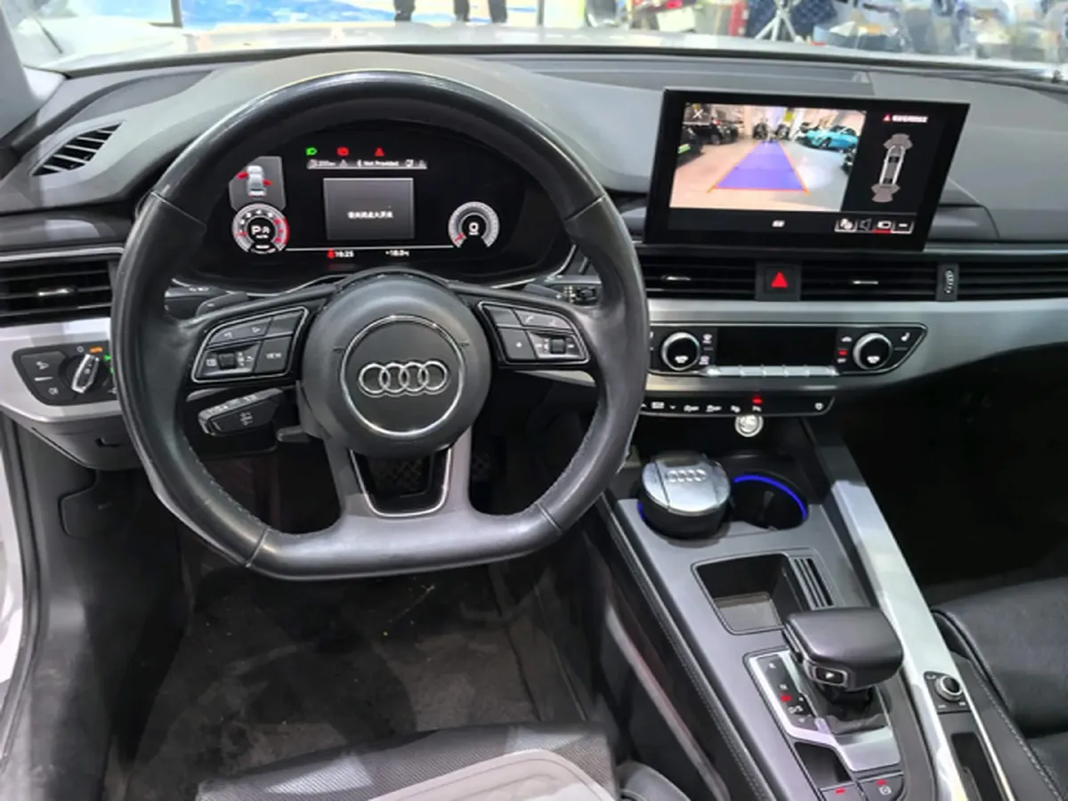 2022 Audi A4L 2.0T 190HP L4 7DCT,autocango,china used car exporter,china ev exporter,chinese used car exporter,chinese used ev exporter