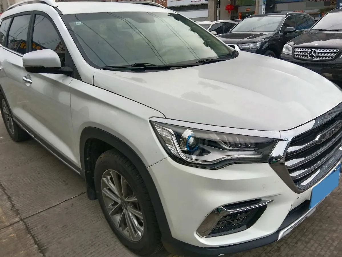 2019 Jetour X90 1.5T 147HP L4 6MT,autocango,china used car exporter,china ev exporter,chinese used car exporter,chinese used ev exporter