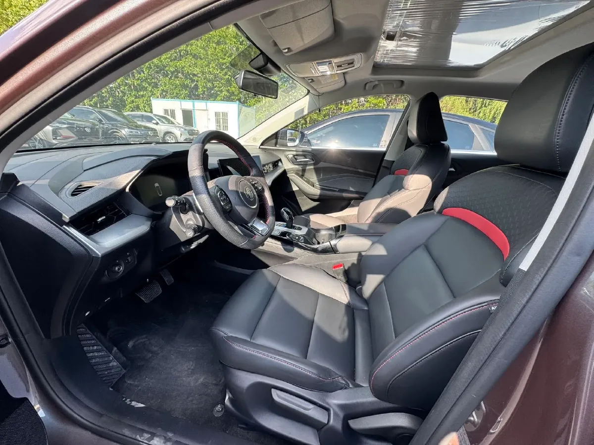 2021 MG 5 1.5T 173HP L4 7DCT,autocango,china used car exporter,china ev exporter,chinese used car exporter,chinese used ev exporter