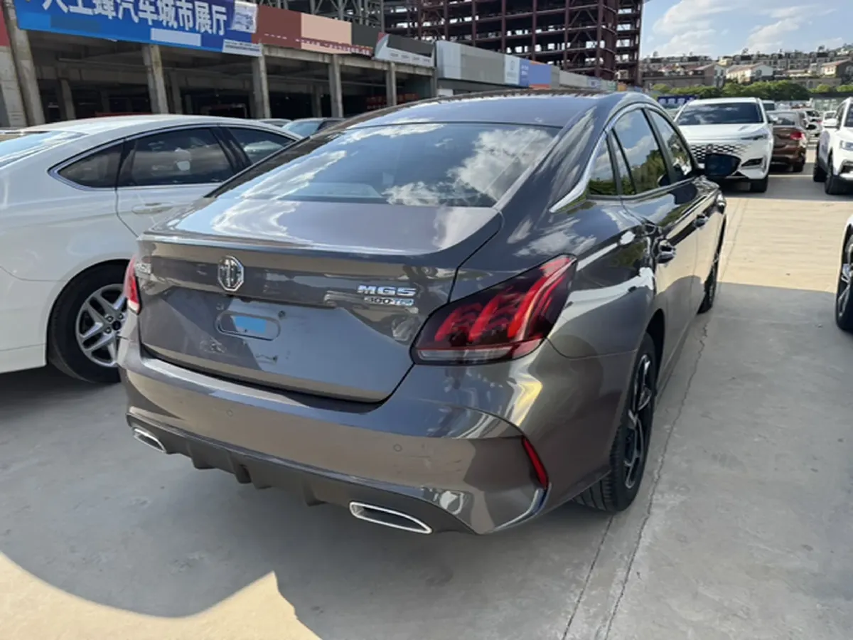 2021 MG 5 1.5T 173HP L4 7DCT,autocango,china used car exporter,china ev exporter,chinese used car exporter,chinese used ev exporter