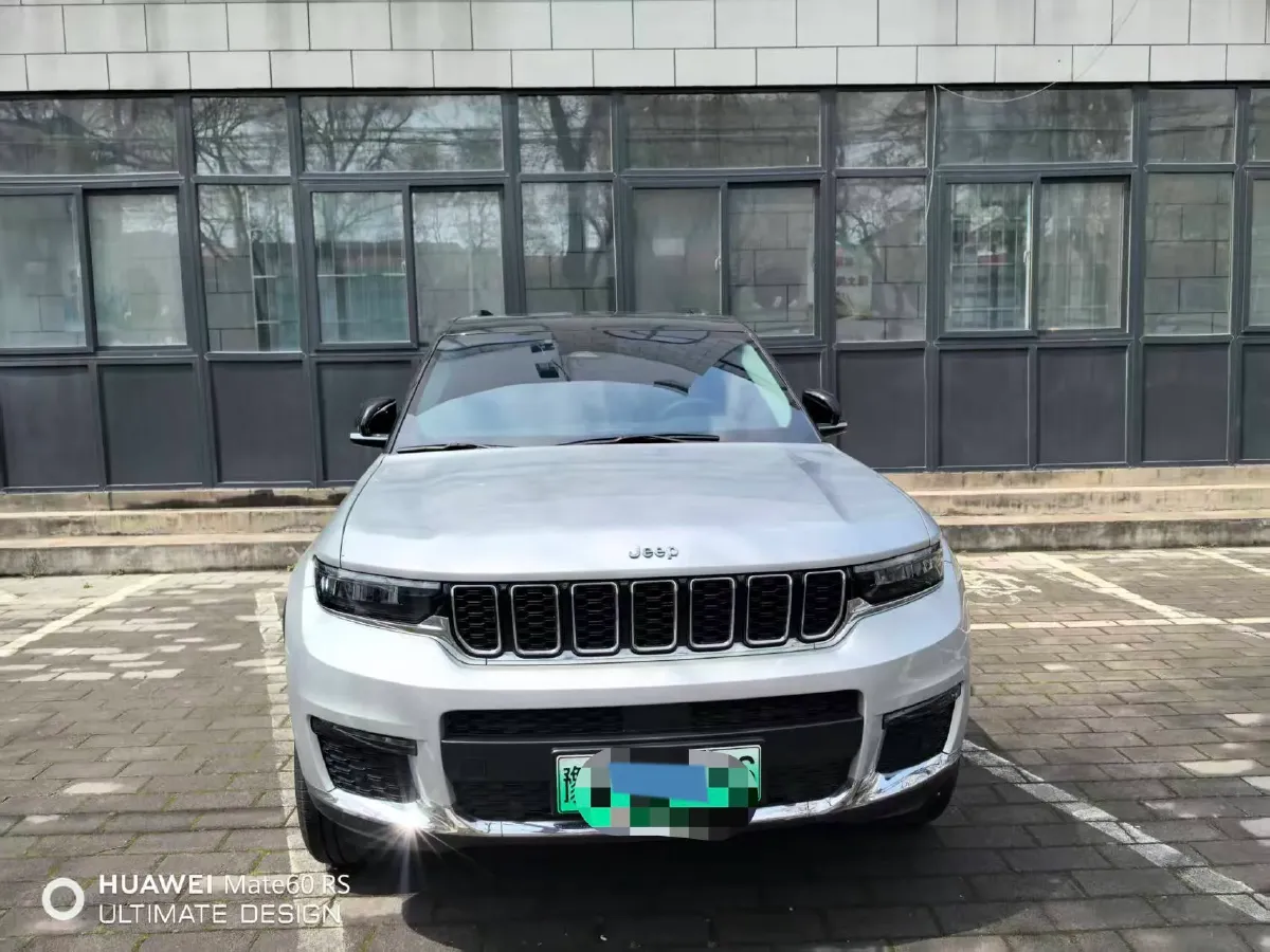 2024 Jeep Grand Cherokee 4XE 2.0T 272HP L4 8AT PHEV 17.107KWH,autocango,china used car exporter,china ev exporter,chinese used car exporter,chinese used ev exporter