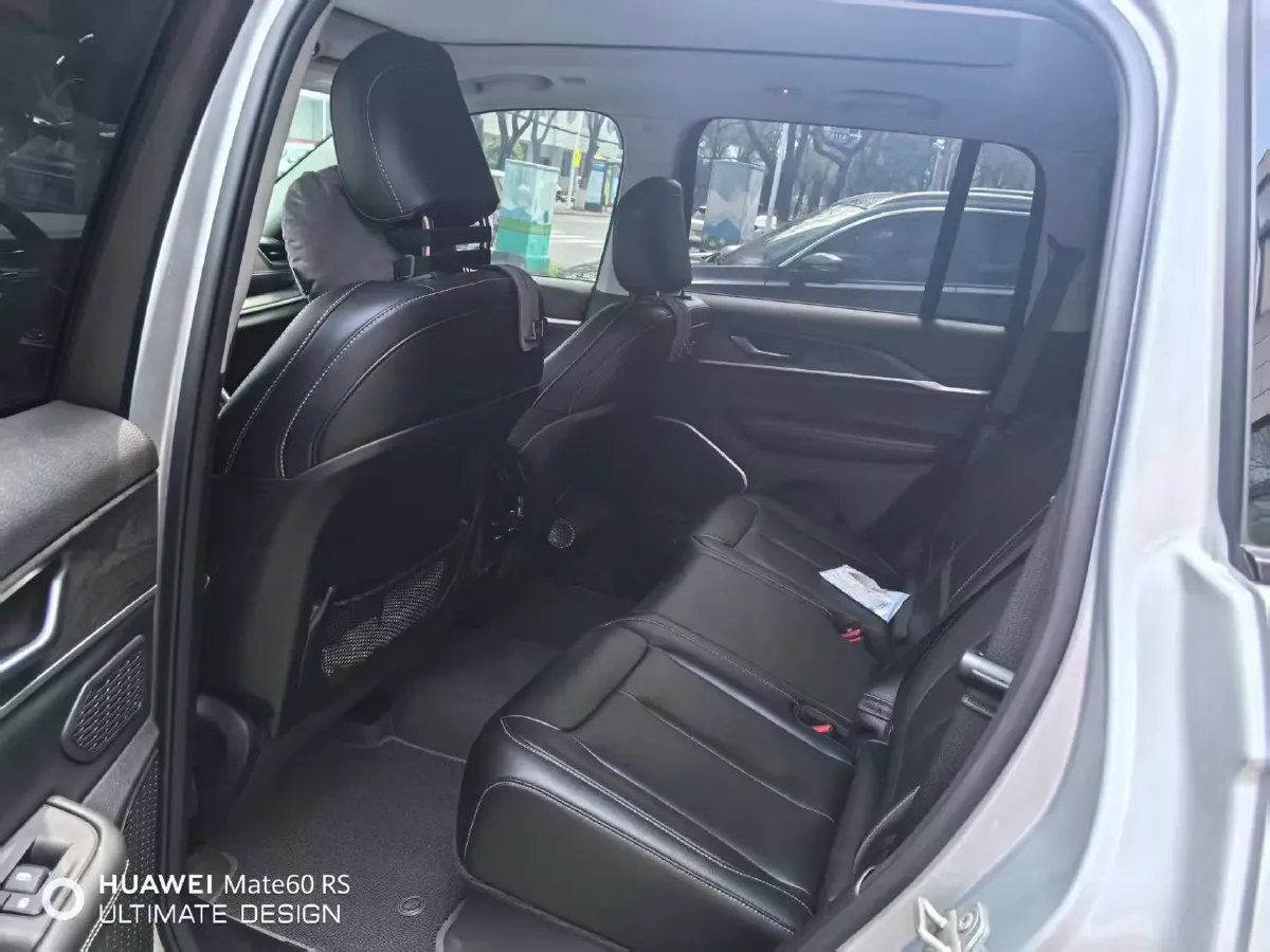 2024 Jeep Grand Cherokee 4XE 2.0T 272HP L4 8AT PHEV 17.107KWH,autocango,china used car exporter,china ev exporter,chinese used car exporter,chinese used ev exporter