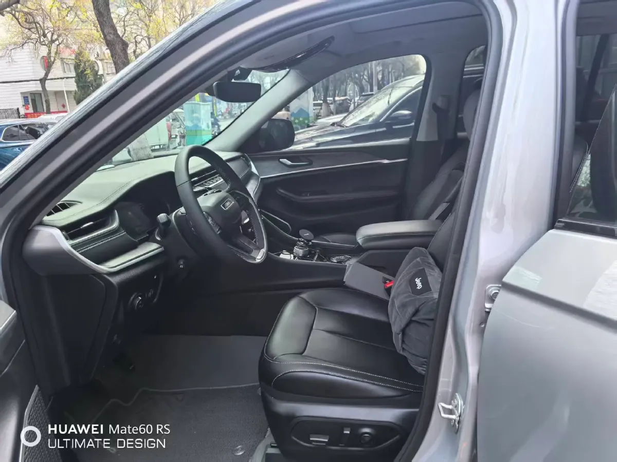 2024 Jeep Grand Cherokee 4XE 2.0T 272HP L4 8AT PHEV 17.107KWH,autocango,china used car exporter,china ev exporter,chinese used car exporter,chinese used ev exporter