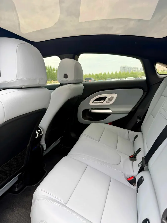 2025 Mercedes-Benz CLA Class 2AT BEV,autocango,china used car exporter,china ev exporter,chinese used car exporter,chinese used ev exporter