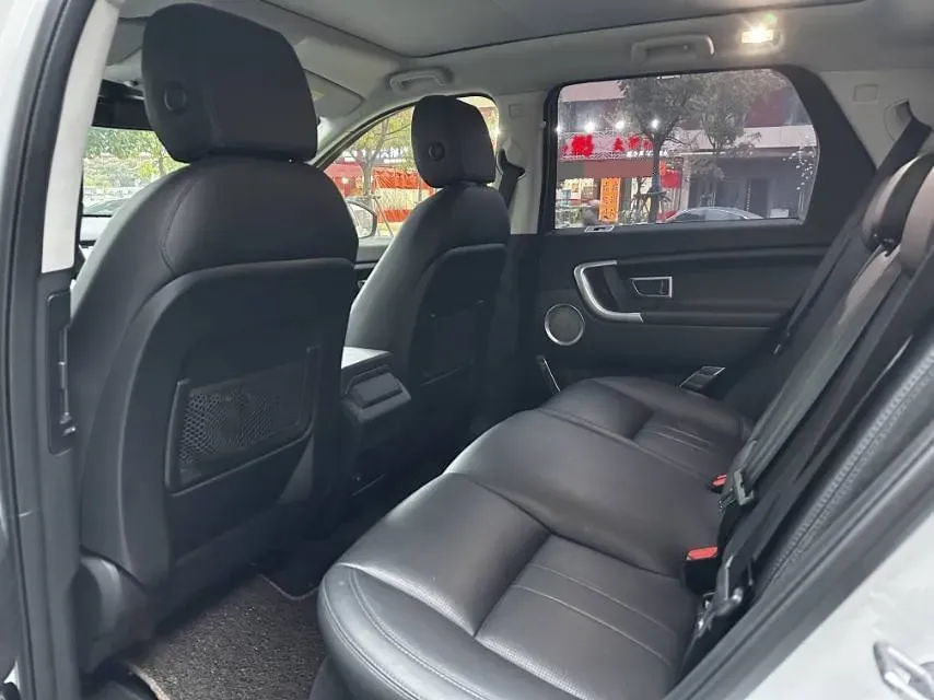 2018 Land Rover Discovery Sport 2.0T 241HP L4 9AT,autocango,china used car exporter,china ev exporter,chinese used car exporter,chinese used ev exporter