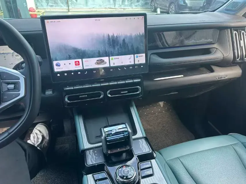 2025 Jetour Traveller 2.0T 254HP L4 7DCT,autocango,china used car exporter,china ev exporter,chinese used car exporter,chinese used ev exporter