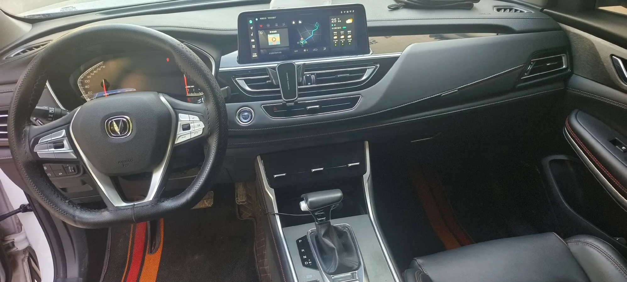 2022 ChangAn CS75 1.5T 180HP L4 7DCT,autocango,china used car exporter,china ev exporter,chinese used car exporter,chinese used ev exporter