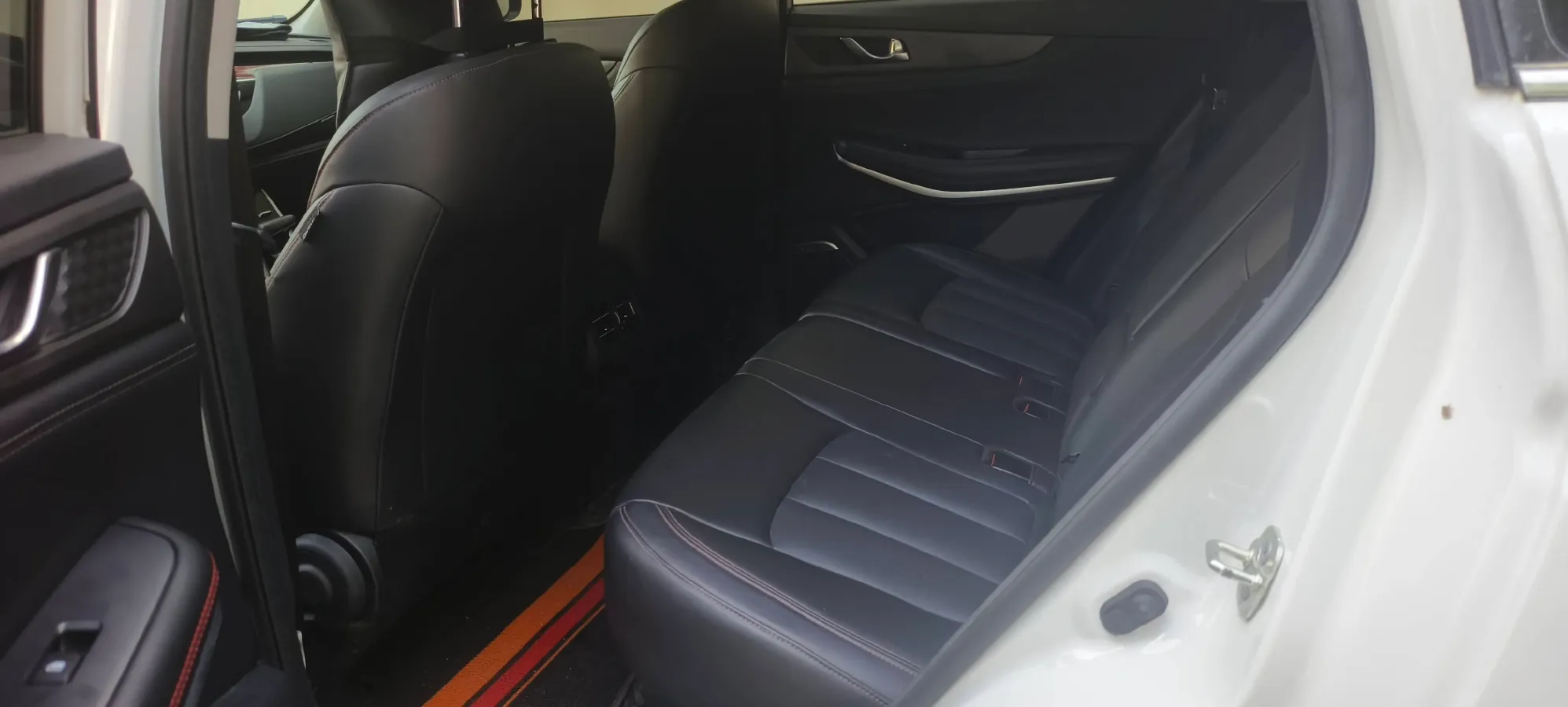 2022 ChangAn CS75 1.5T 180HP L4 7DCT,autocango,china used car exporter,china ev exporter,chinese used car exporter,chinese used ev exporter