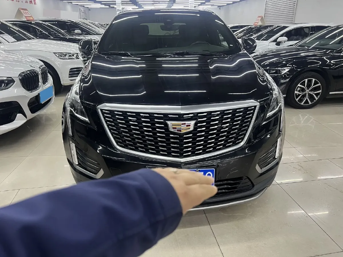 2020 Cadillac XT5 2.0T 241HP L4 9AT,autocango,china used car exporter,china ev exporter,chinese used car exporter,chinese used ev exporter