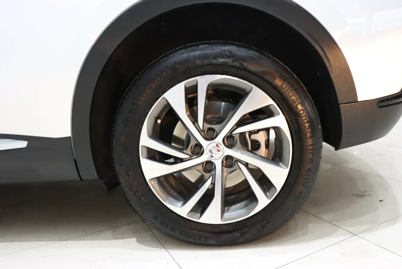 2022 Buick EnvisionS 2.0T 237HP L4 9AT,autocango,china used car exporter,china ev exporter,chinese used car exporter,chinese used ev exporter