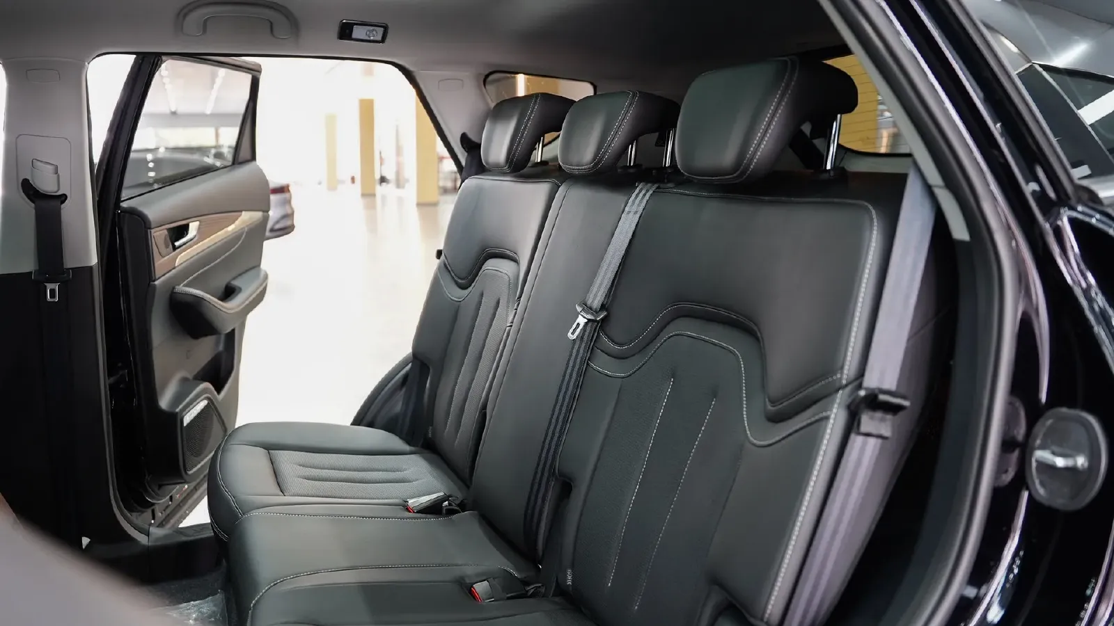 2023 Jetour X70 1.5T 156HP L4 6DCT,autocango,china used car exporter,china ev exporter,chinese used car exporter,chinese used ev exporter