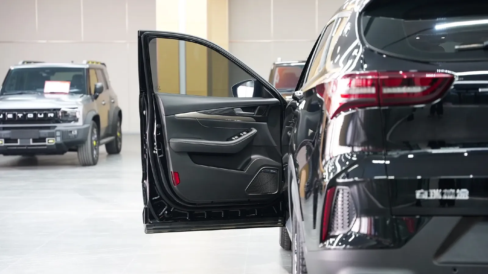 2023 Jetour X70 1.5T 156HP L4 6DCT,autocango,china used car exporter,china ev exporter,chinese used car exporter,chinese used ev exporter