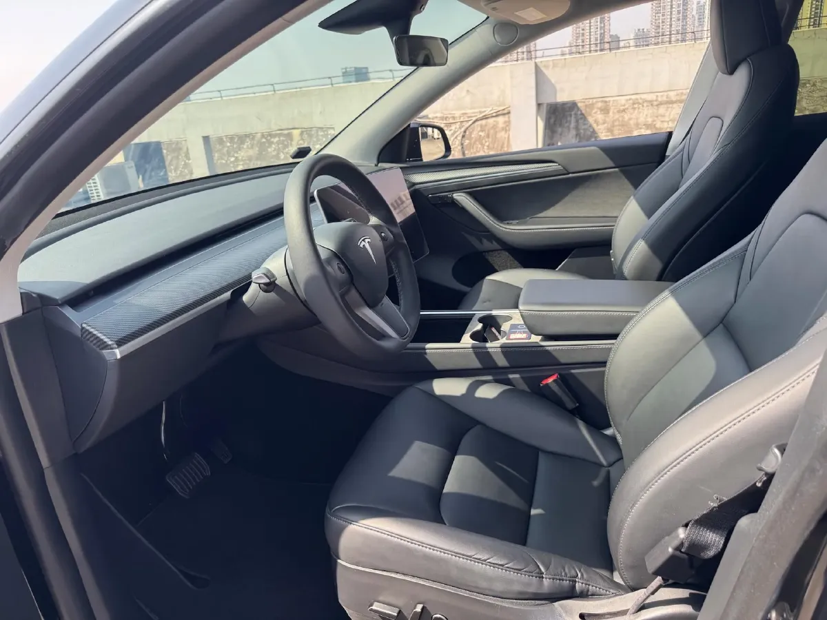 2022 Tesla Model Y BEV 60KWH,autocango,china used car exporter,china ev exporter,chinese used car exporter,chinese used ev exporter