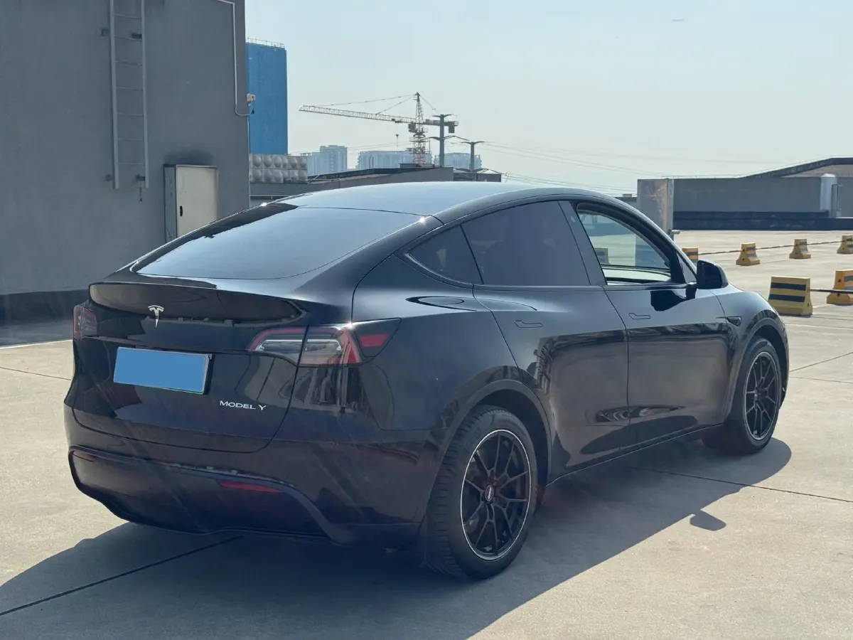 2022 Tesla Model Y BEV 60KWH,autocango,china used car exporter,china ev exporter,chinese used car exporter,chinese used ev exporter