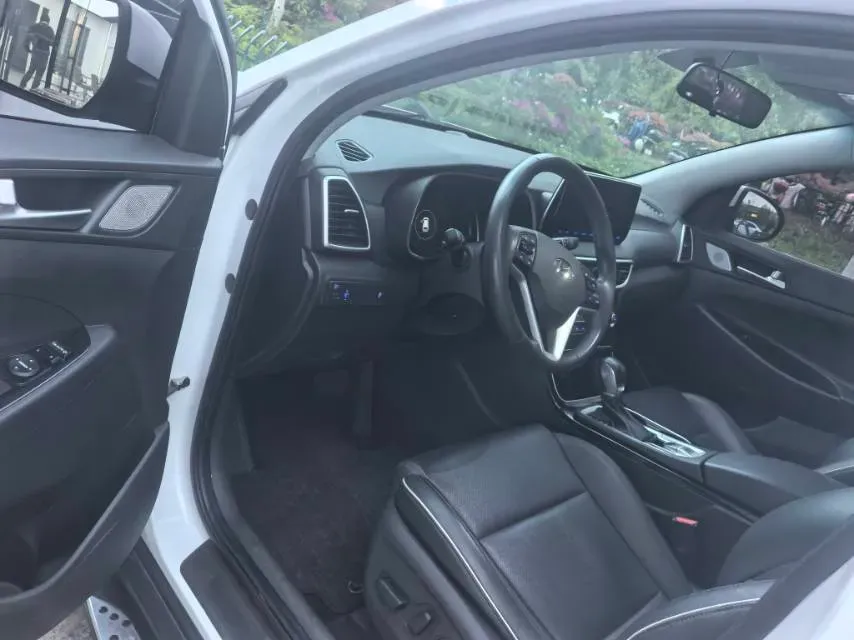 2020 Hyundai Tucson 1.6T 177HP L4 7DCT,autocango,china used car exporter,china ev exporter,chinese used car exporter,chinese used ev exporter