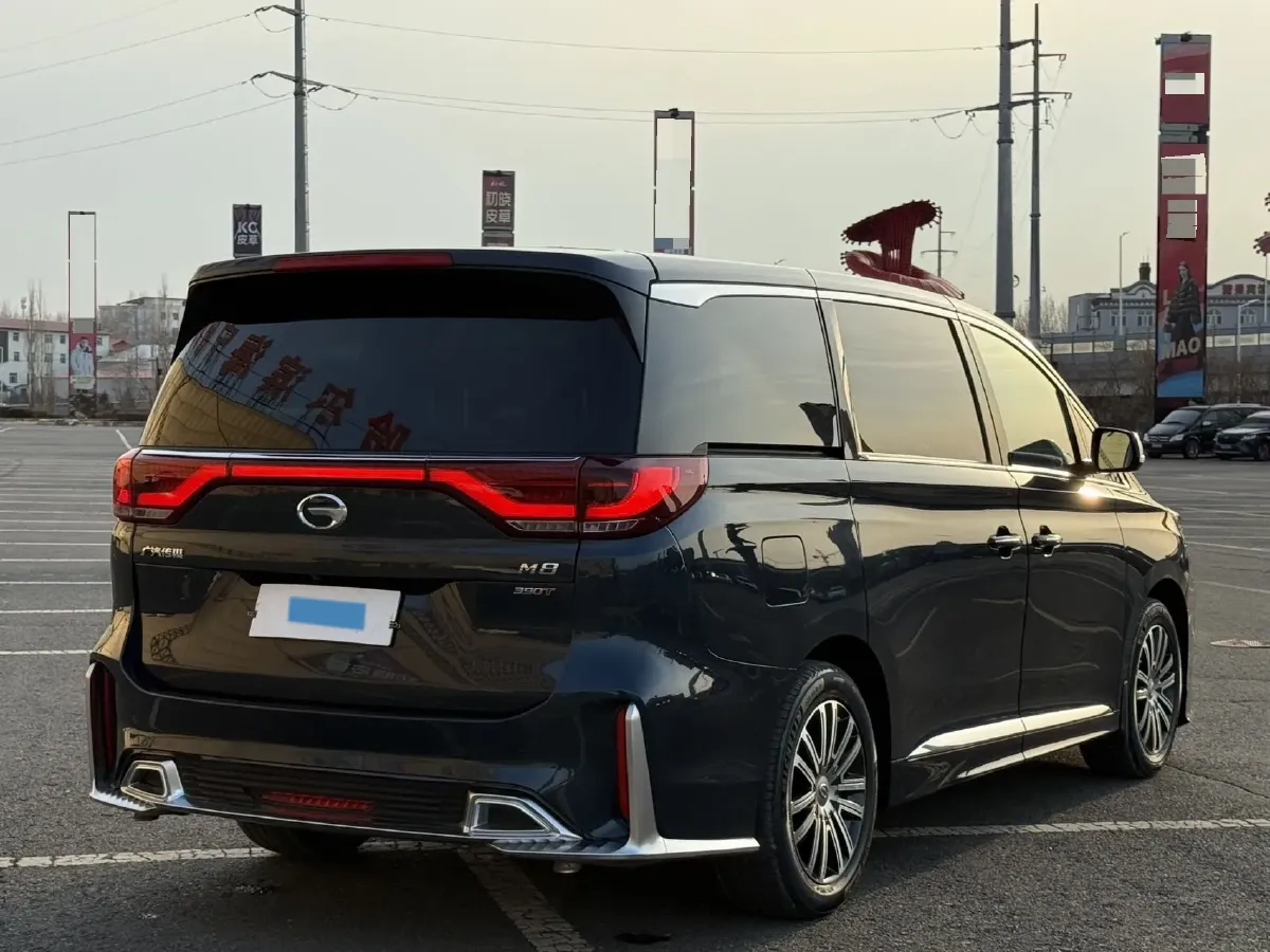 2021 GAC Trumpchi M8 2.0T 252HP L4 8AT,autocango,china used car exporter,china ev exporter,chinese used car exporter,chinese used ev exporter