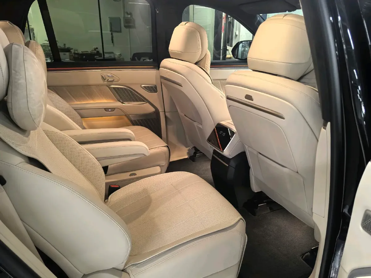 2025 ONVO L90 BEV,autocango,china used car exporter,china ev exporter,chinese used car exporter,chinese used ev exporter