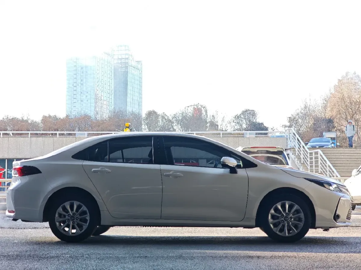 2022 Toyota Corolla 1.2T 116HP L4 CVT,autocango,china used car exporter,china ev exporter,chinese used car exporter,chinese used ev exporter