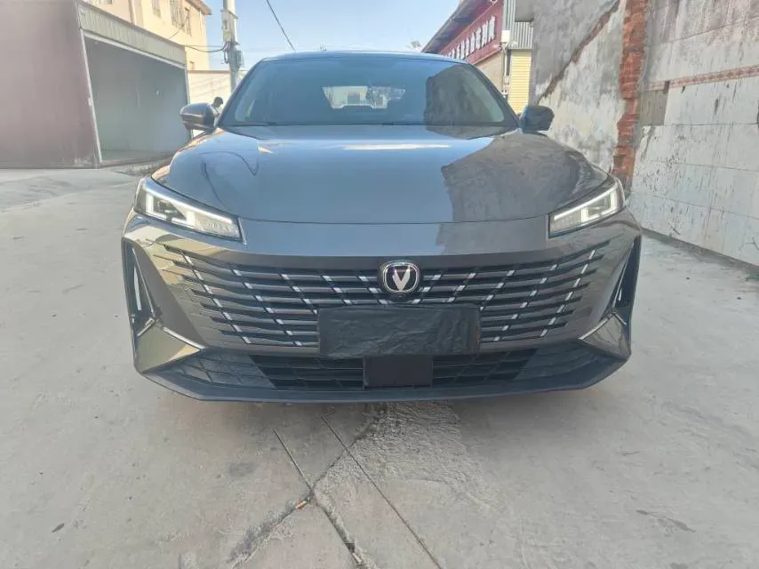 2024 ChangAn Eado 1.5T 170HP L4 7DCT,autocango,china used car exporter,china ev exporter,chinese used car exporter,chinese used ev exporter