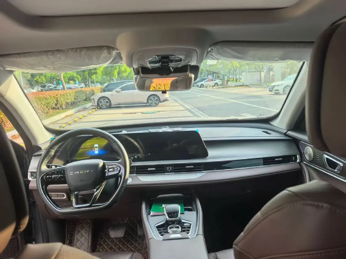 2022 Chery Tiggo 8 PRO 2.0T 254HP L4 7DCT,autocango,china used car exporter,china ev exporter,chinese used car exporter,chinese used ev exporter