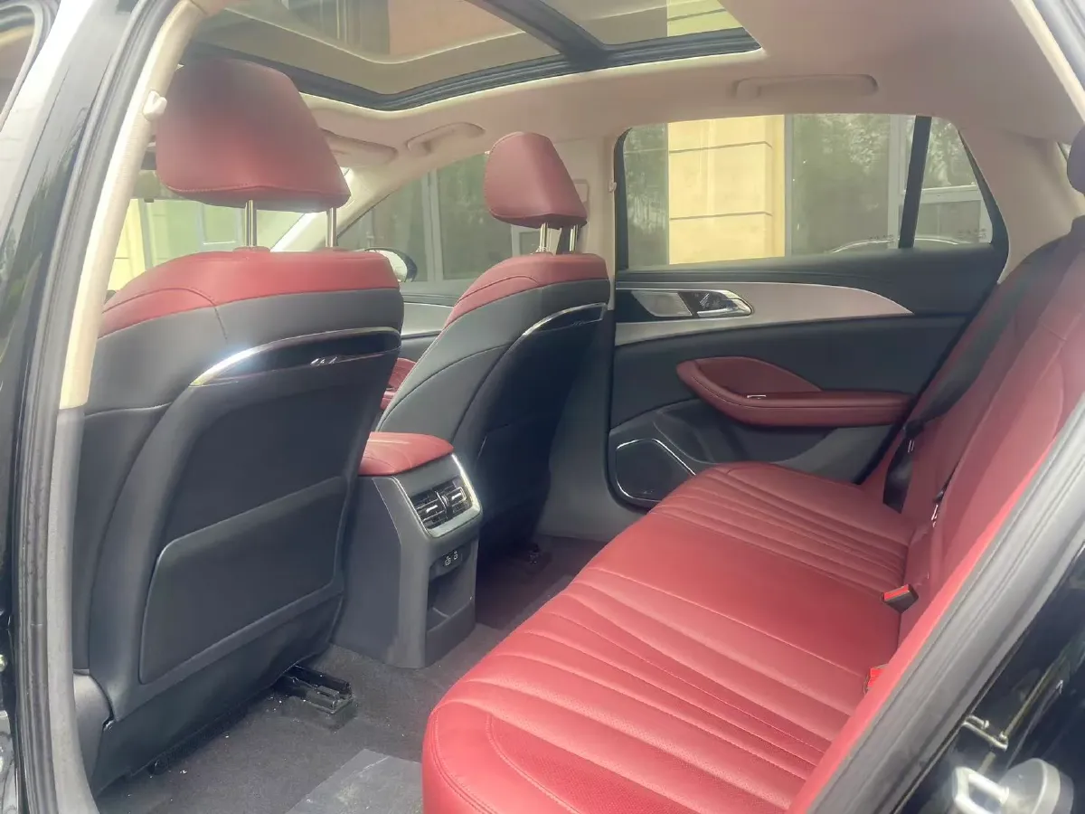 2024 HongQi H5 1.5T 169HP L4 7DCT,autocango,china used car exporter,china ev exporter,chinese used car exporter,chinese used ev exporter