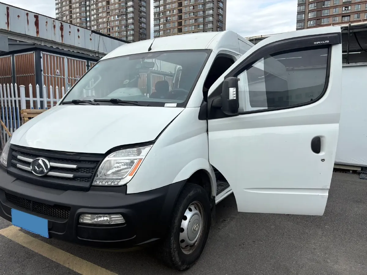 2020 MAXUS XinTu V80 2.5T 136HP L4 6MT,autocango,china used car exporter,china ev exporter,chinese used car exporter,chinese used ev exporter