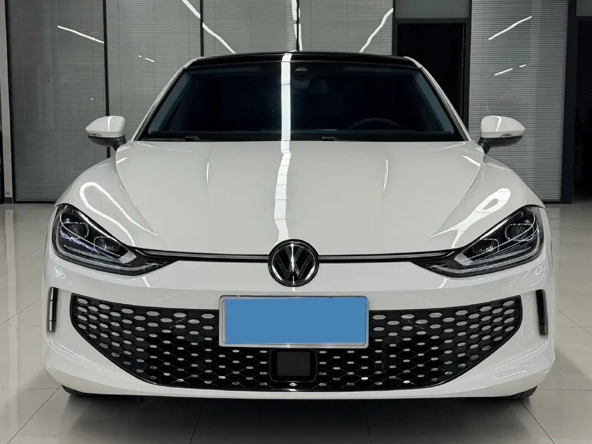 2023 Volkswagen Lamando 1.4T 150HP L4 7DCT,autocango,china used car exporter,china ev exporter,chinese used car exporter,chinese used ev exporter