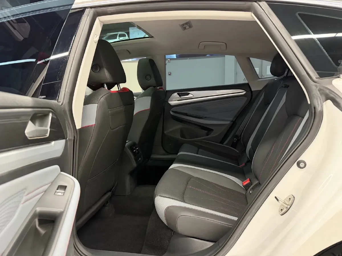 2023 Volkswagen Lamando 1.4T 150HP L4 7DCT,autocango,china used car exporter,china ev exporter,chinese used car exporter,chinese used ev exporter