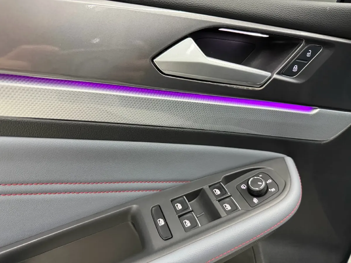 2023 Volkswagen Lamando 1.4T 150HP L4 7DCT,autocango,china used car exporter,china ev exporter,chinese used car exporter,chinese used ev exporter