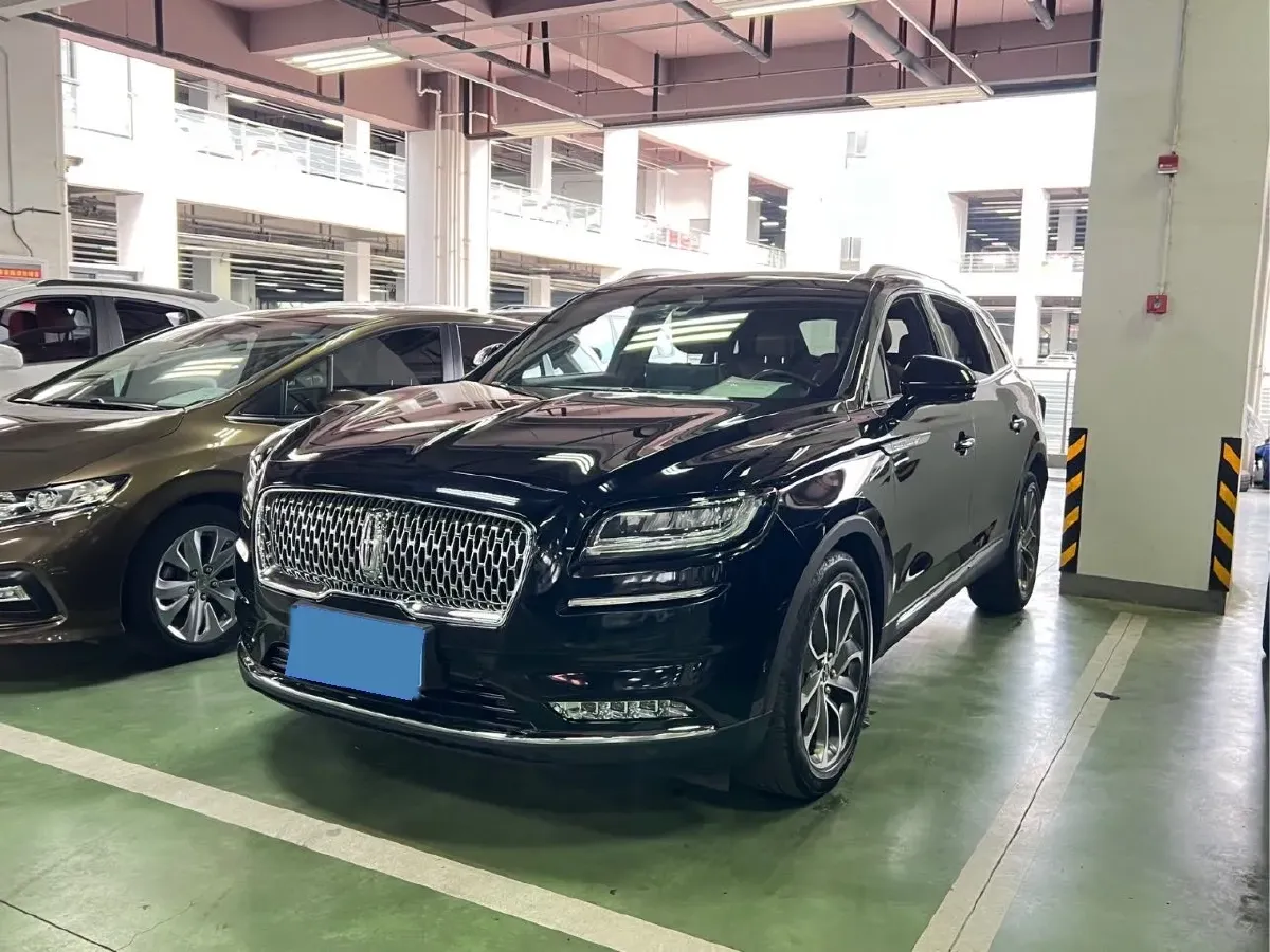 2021 Lincoln Nautilus 2.0T 245HP L4 8AT,autocango,china used car exporter,china ev exporter,chinese used car exporter,chinese used ev exporter