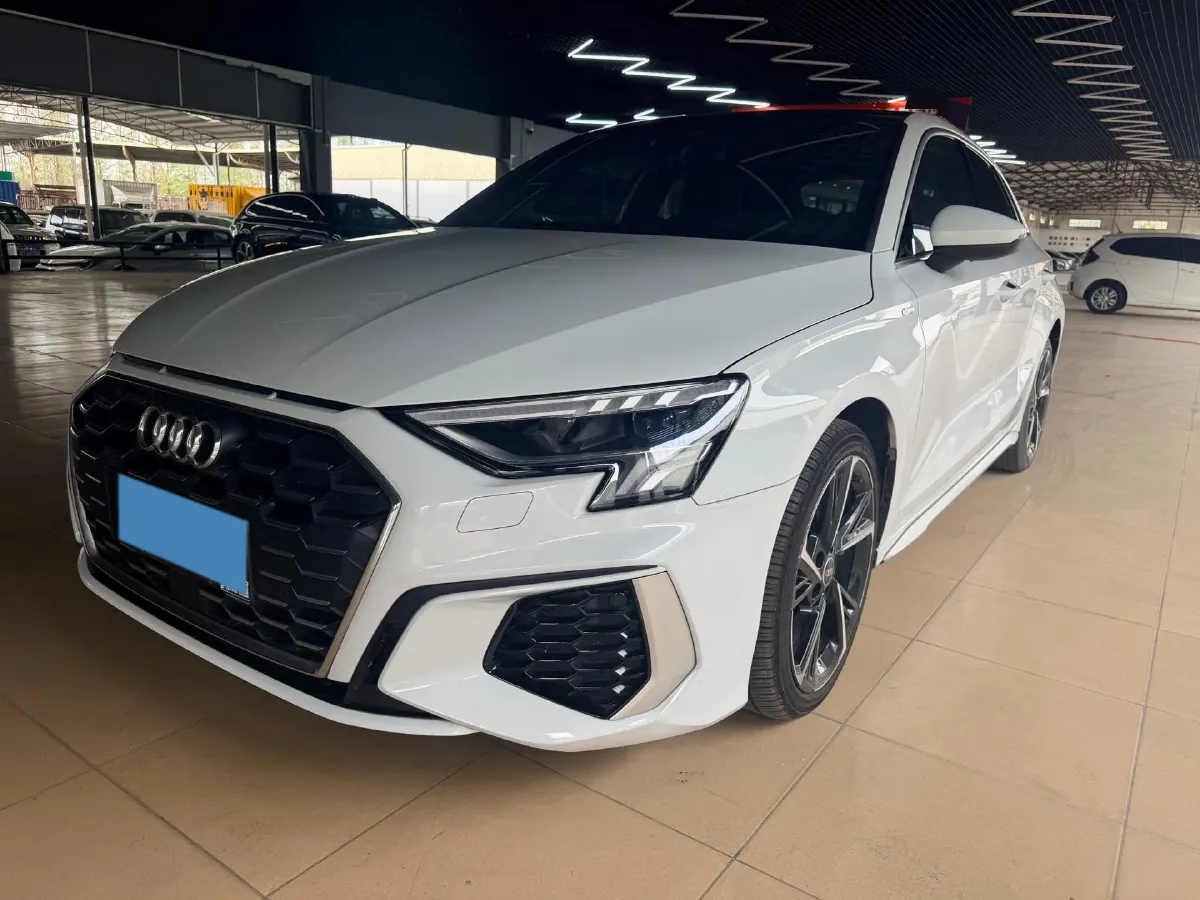 2022 Audi A3 1.4T 150HP L4 7DCT,autocango,china used car exporter,china ev exporter,chinese used car exporter,chinese used ev exporter