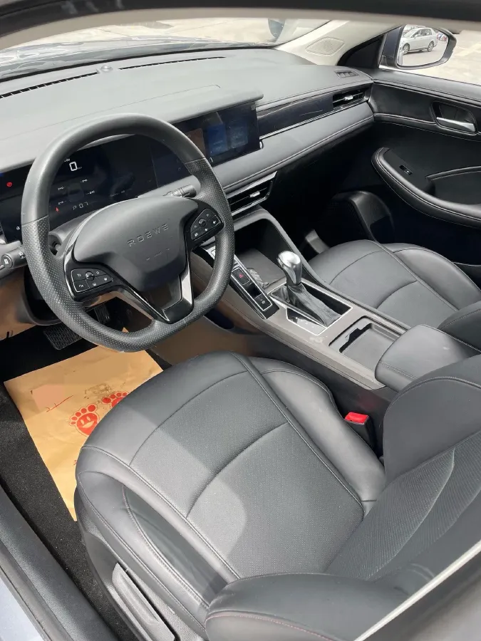 2023 Roewe i5 1.5L 129HP L4 CVT,autocango,china used car exporter,china ev exporter,chinese used car exporter,chinese used ev exporter