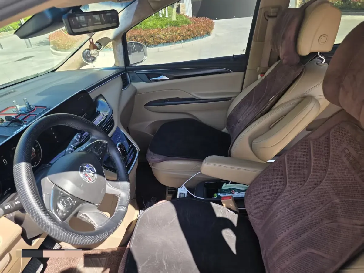 2020 Buick GL8 2.0T 237HP L4 9AT,autocango,china used car exporter,china ev exporter,chinese used car exporter,chinese used ev exporter