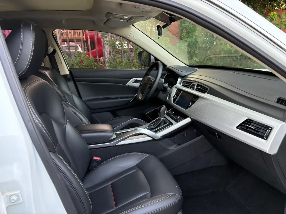 2018 Geely Azkarra 1.8T 184HP L4 6AT,autocango,china used car exporter,china ev exporter,chinese used car exporter,chinese used ev exporter